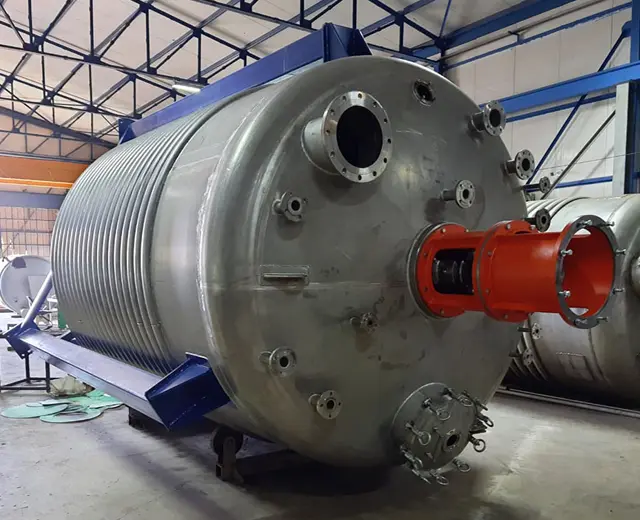 Kimya Endüstrisinde Standartları Yükseltin: AISI 316L Paslanmaz Reaktörlerin 4 Kritik Avantajı