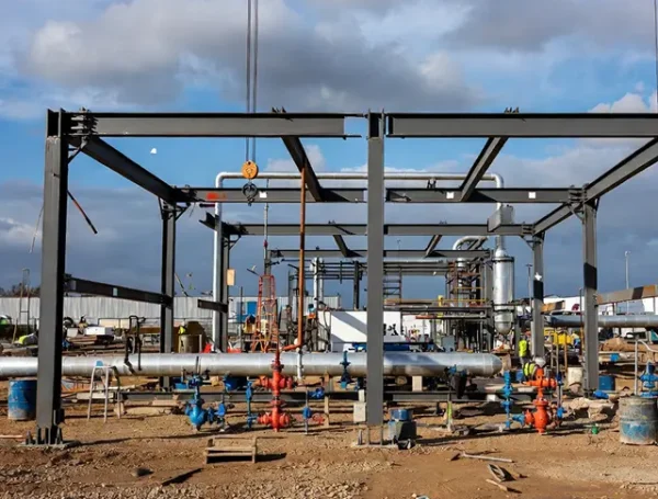 Anahtar Teslim Endüstriyel Tesis Kurulumu: Tasarımdan Devreye Almaya Entegre Mühendislik